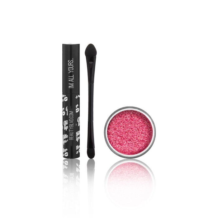 Glitter Lips in Coral Reef